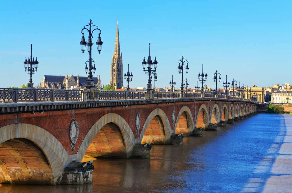 Logis Hotel Corintel Bordeaux Est Tresses ภายนอก รูปภาพ